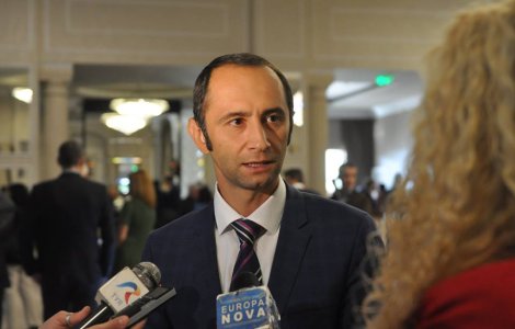 Un primar PNL explica de ce e nevoie de pensii speciale pentru edili: "Nu cred ca vreti sa vedeti primari cu hainele rupte in coate"