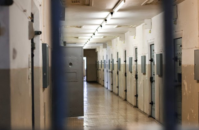 Sorin Dumitrascu (presedintele FNSAP), despre sinuciderile din penitenciare: "Daca un detinut vrea sa se sinucida, o sa o faca"