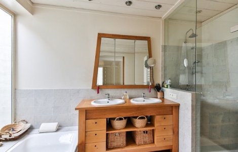 3 idei simple si rapide pentru a-ti moderniza baia