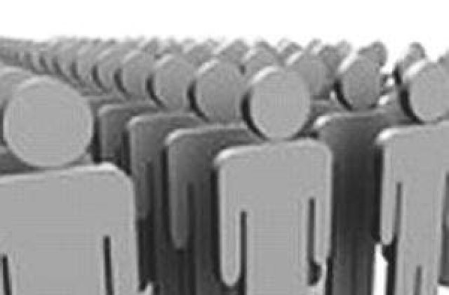 Peste 2.000 de persoane angajate pe loc la bursa locurilor de munca