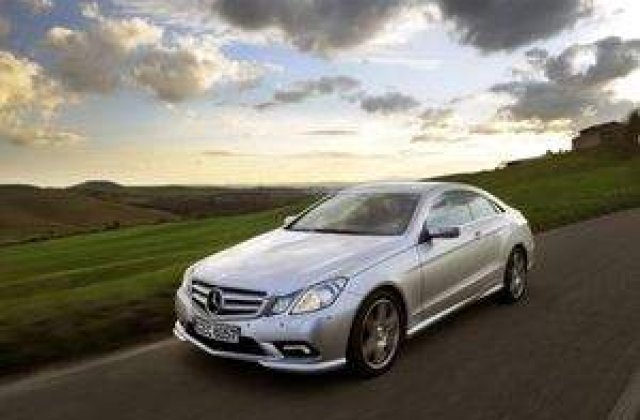 Mercedes E-Klasse Coupe: Un nou set de poze