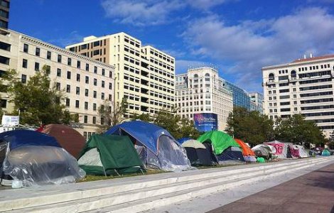S-au strans ultimele corturi ale Occupy DC