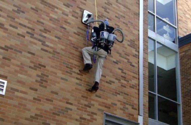 [VIDEO] Puterile lui Spiderman, in viata de zi cu zi