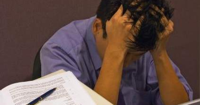 Statul peste program la birou NU este apreciat