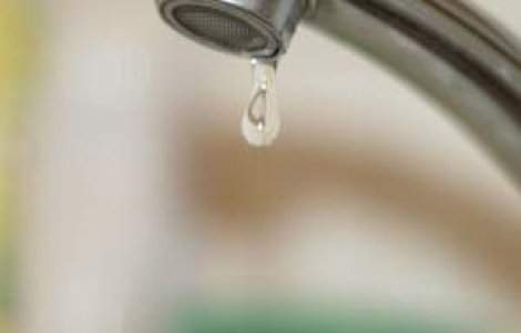 Ministrul Mediului: Pretul apei potabile trebuie sa scada