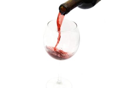 Vinul rosu devine material textil