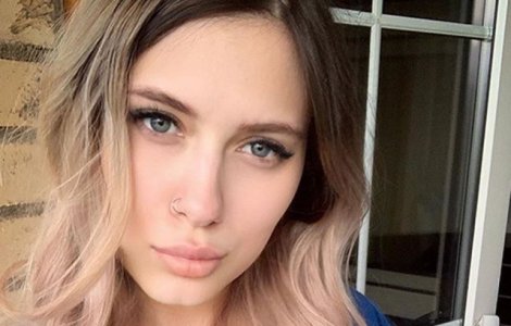 Lilya Novikova, vedeta a pokerului online, a murit electrocutata la 26 de ani