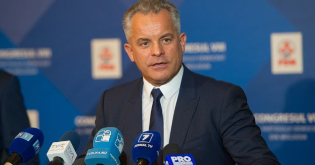 Plahotniuc "a plecat pentru cateva zile din tara, la familia sa". Cel putin cinci avioane private au decolat de la Chisinau