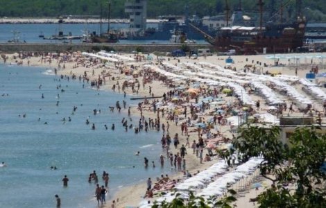 Peste o mie de pompieri din tara, detasati pe litoral in perioada sezonului estival