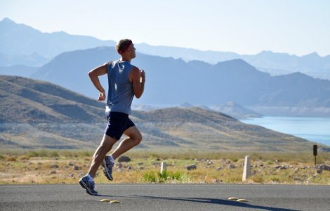 Studiu: Exercitiile fizice ar putea reduce simptomele anxietatii cronice