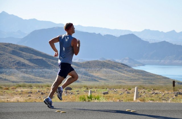 Studiu: Exercitiile fizice ar putea reduce simptomele anxietatii cronice