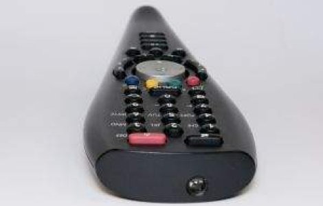 Romtelecom: TVR nu are dreptul de a interzice difuzarea meciurilor de la EURO 2012