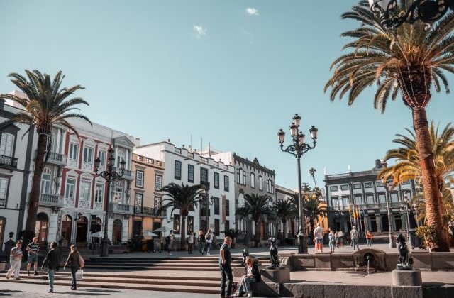 RAPORT: Suedezii si spaniolii, europenii cu cea mai mare speranta de viata