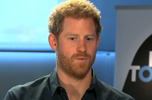 Student de 19 ani, condamnat la 4 ani de inchisoare, dupa ce l-a acuzat pe printul Harry ca ar fi "tradator de rasa"