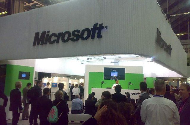 Microsoft a dezvoltat propria tableta care va concura cu iPad