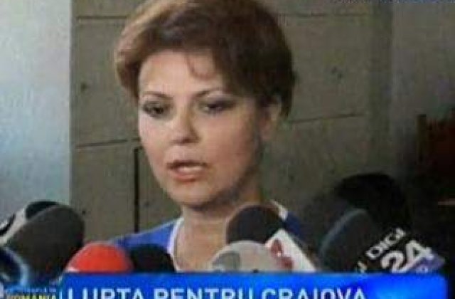 Olguta Vasilescu a venit in instanta la procesul Universitatii Craiova in tricoul echipei