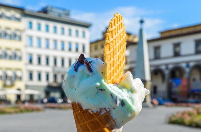 Exista o doza maxima admisa de inghetata intr-o zi? Raspunsul unui medic nutritionist