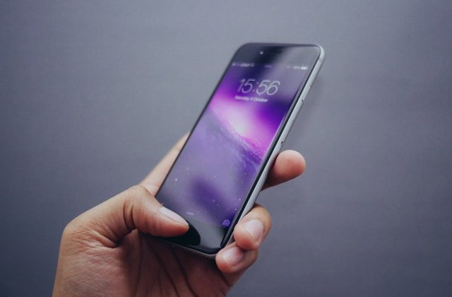 Ce trebuie sa stii cand iti cumperi un telefon la mana a doua