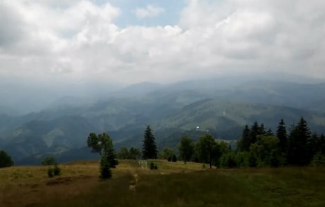Un turist german a murit in timp ce era in excursie pe Varful Magura