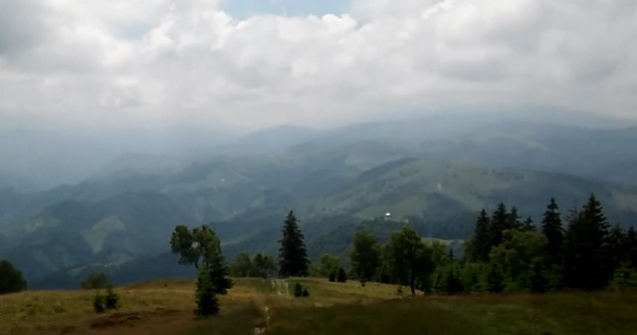 Un turist german a murit in timp ce era in excursie pe Varful Magura