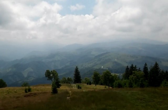 Un turist german a murit in timp ce era in excursie pe Varful Magura