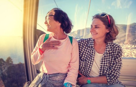  Top  8 motive pentru care sa mergi cu mama ta in vacanta in fiecare an