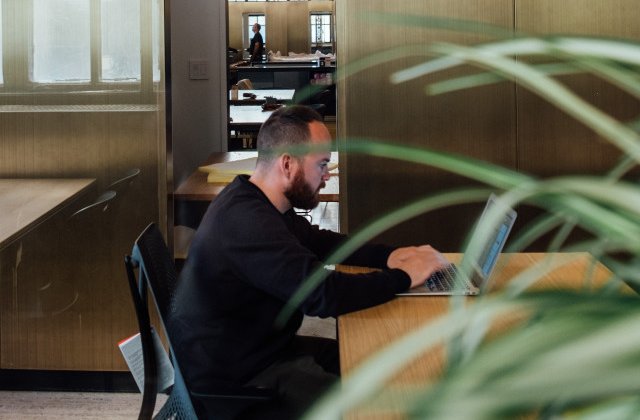 Numarul mare de ore de munca, asociat cu o crestere a riscului de accident vascular cerebral