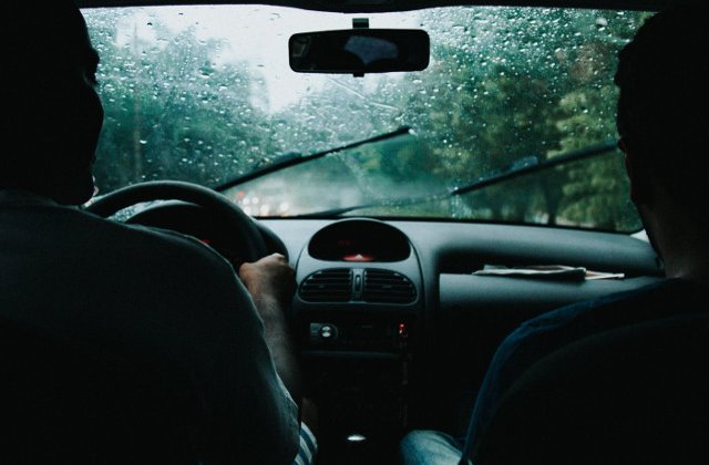 Cod GALBEN de furtuni in 35 de judete, pana sambata dimineata