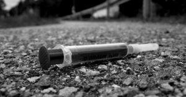 Consecintele drogurilor: Morbiditate infantila mare si nou-nascuti dependenti