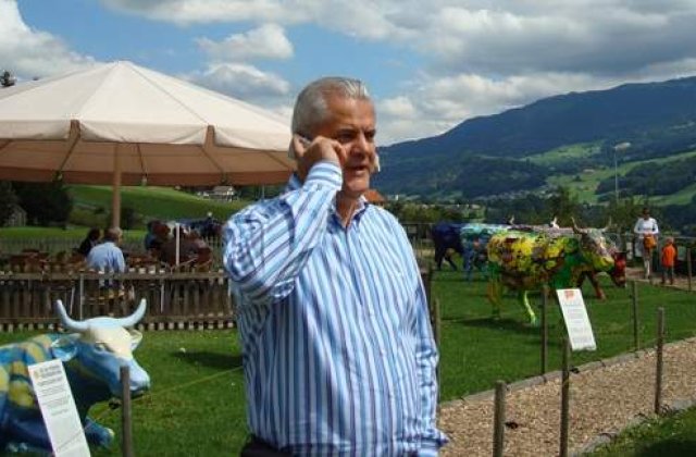 Cum poate evita Adrian Nastase inchisoarea?