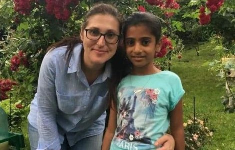 Cazul fetitei din Mehedinti. Parintii adoptivi: Incercam sa trecem peste acest moment greu. Ne-am promis ca vom fi prieteni