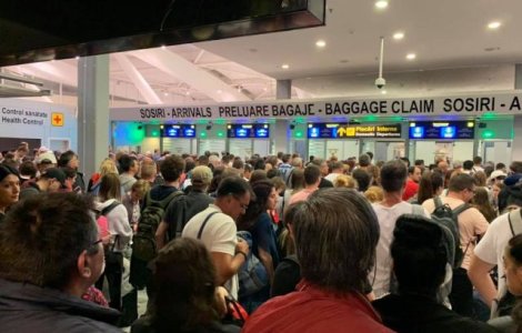 Ponta, de la Aeroportul Henri Coanda: Aproape o mie de oameni vor sa ii transmita ministrului Transporturilor "mincinosule, nesimtitule, incompetentule"