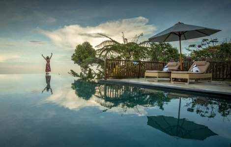  Top  10+ piscine spectaculoase din intreaga lume