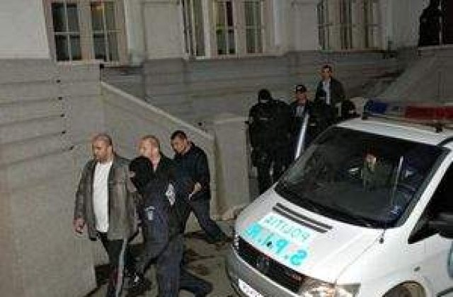 Bodyguarzii lui Becali raman in arest