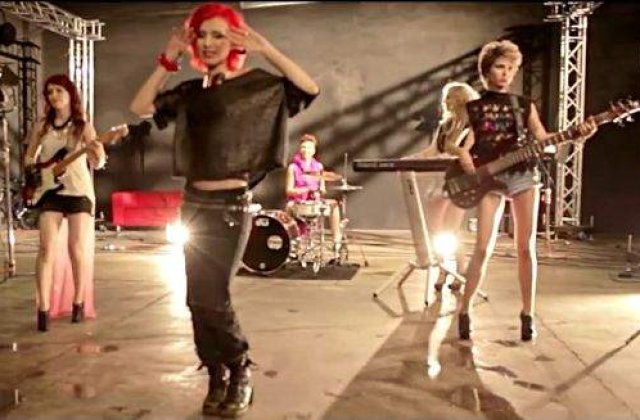 Videoclip nou: Blaxy Girls, "Mi-e dor"