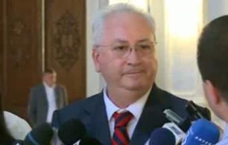 Puiu Hasotti, acceptat de Basescu