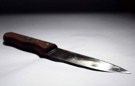 O femeie a murit dupa ce a fost injunghiata de sotul sau