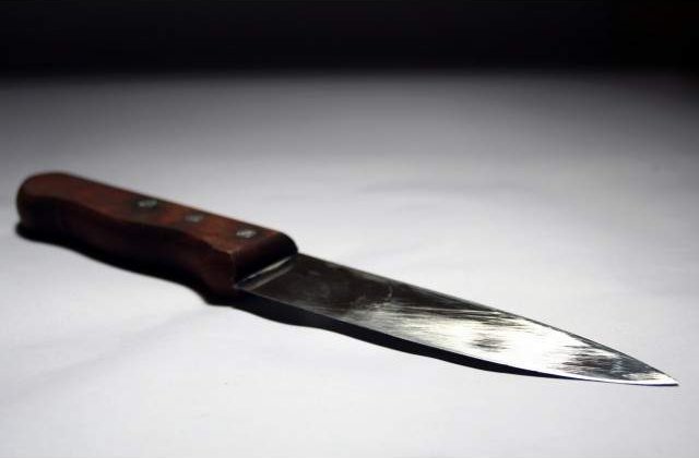 O femeie a murit dupa ce a fost injunghiata de sotul sau