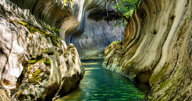  Top  10+ atractii turistice mai putin cunoscute din Romania/ VIDEO