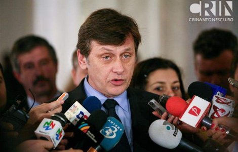 Antonescu il ameninta, din nou, pe Basescu cu suspendarea
