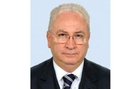 Puiu Hasotti a fost investit in functia de ministru al Culturii