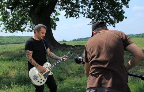 Videoclip nou: Directia 5, "O fata ca ea"