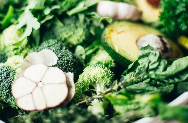 Avertismentul expertilor: Bacteriile rezistente la antibiotice se pot transmite prin alimente vegetale