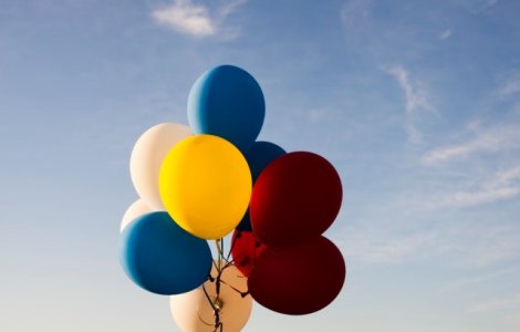 Un al doilea oras din Australia va interzice eliberarea de baloane in aer pentru protejarea mediului