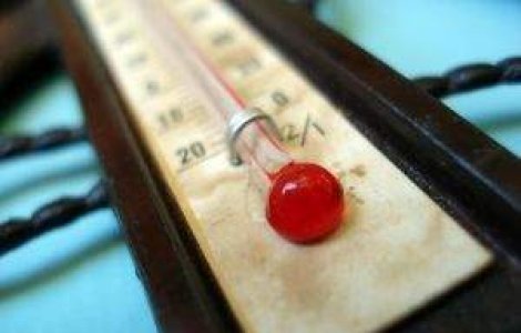 Meteo: Vara continua cu trei luni de foc