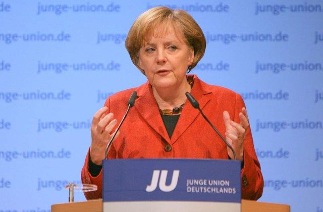 Merkel: Euroobligatiunile nu vor exista cat timp traiesc eu