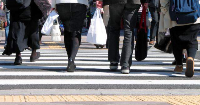 Studiu: Romanii s-au obisnuit cu criza, dar simt efectele mai puternic