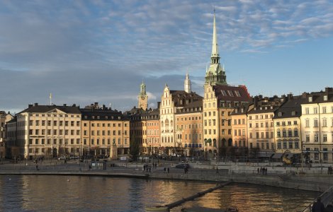 Suedezii nu mai au voie sa fumeze in fata barurilor