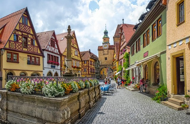 Frumuseti "ascunse": 10+ destinatii din Italia mai putin cunoscute de romani