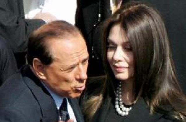 Berlusconi, parasit de nevasta